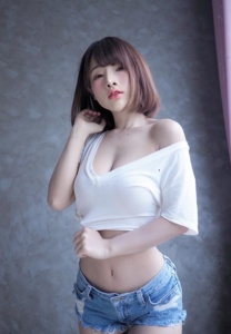 Ar-Yumi-Body-Sexy