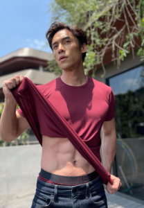 ต๋อง-ชัยธวัช-(5) ต๋อง-ชัยธวัช-(5)