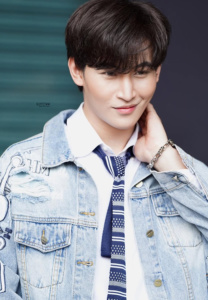โอห์ม-ฐิติวัฒน์-(2) โอห์ม-ฐิติวัฒน์-(2)