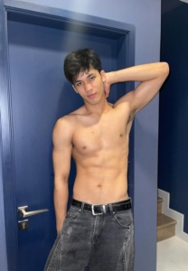 neur-nn-197cm-004-Delightful