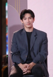 Sivakorn-Lertchuchot-014-Stunning