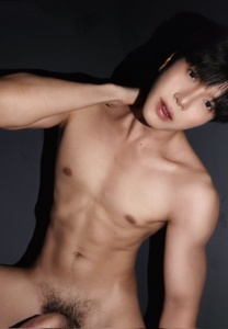 Ramintrzt-022-Lovely