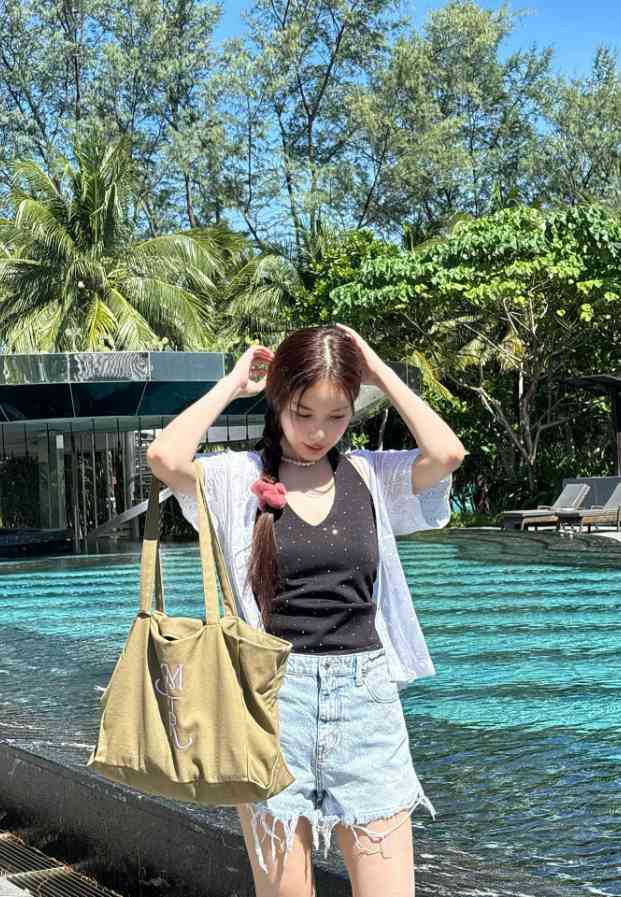 มุก วรนิษฐ์