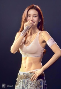 อิงฟ้า-015-Stunning