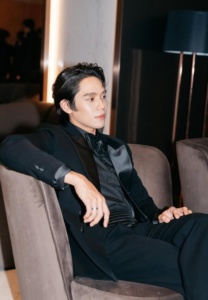 เงิน-อนุภาษ-ngernnn-017-Graceful