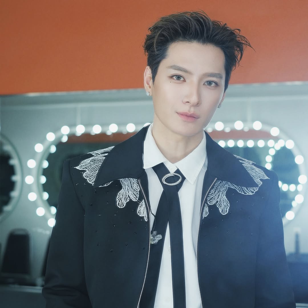 ผลงานเพลง Krist Perawat