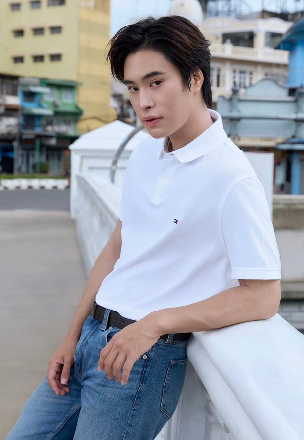 เจมีไนน์ นรวิชญ์ ลุคเสื้อขาวจาก Instagram